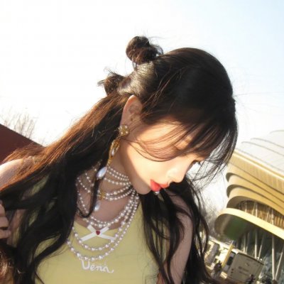 仙人坝的红衣兜